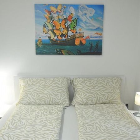 Dekart 2 Apartment Ni 外观 照片