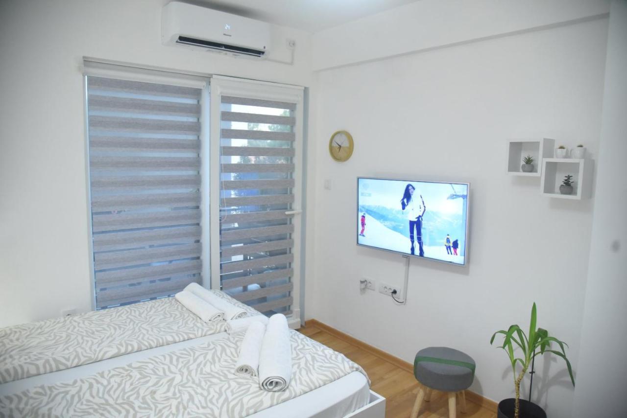 Dekart 2 Apartment Ni 外观 照片